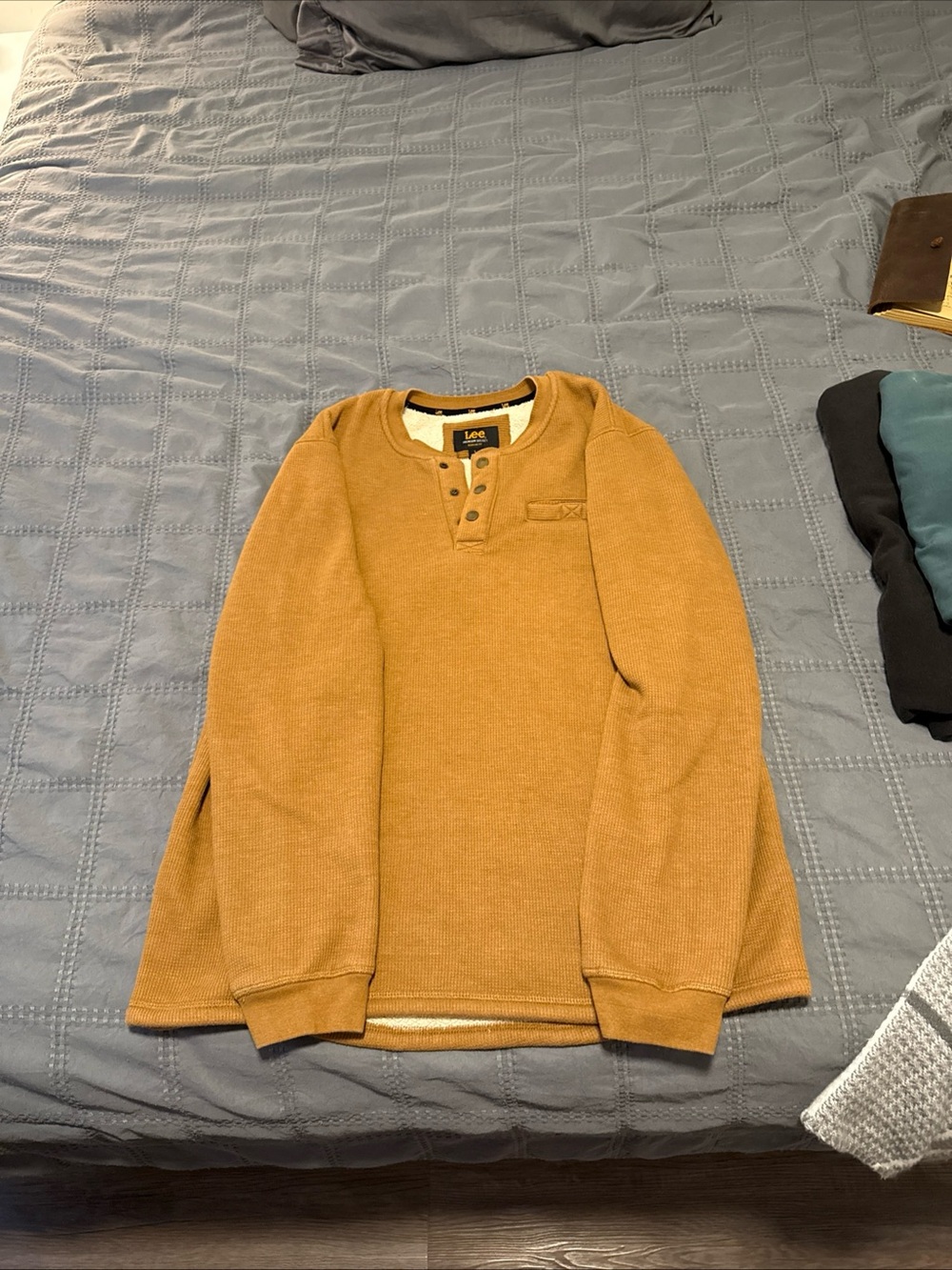 Lee Men’s Golden Mustard Crewneck Henley Sweater